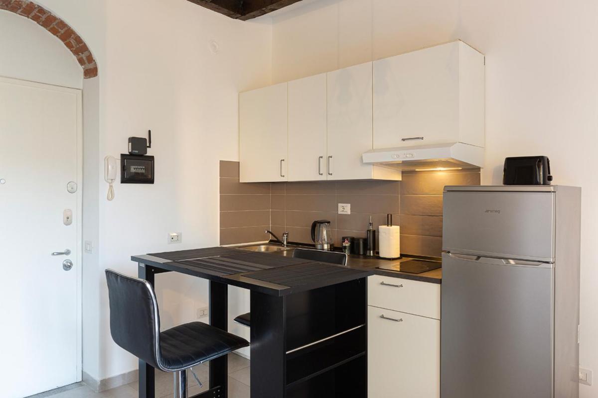 Superb Loft NavigliComfy&Relax Apartment Milan Luaran gambar