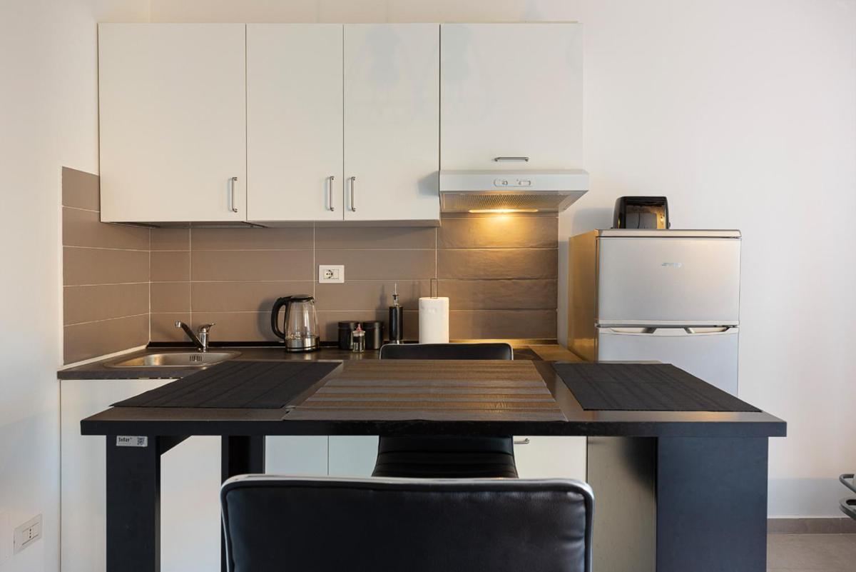 Superb Loft NavigliComfy&Relax Apartment Milan Luaran gambar