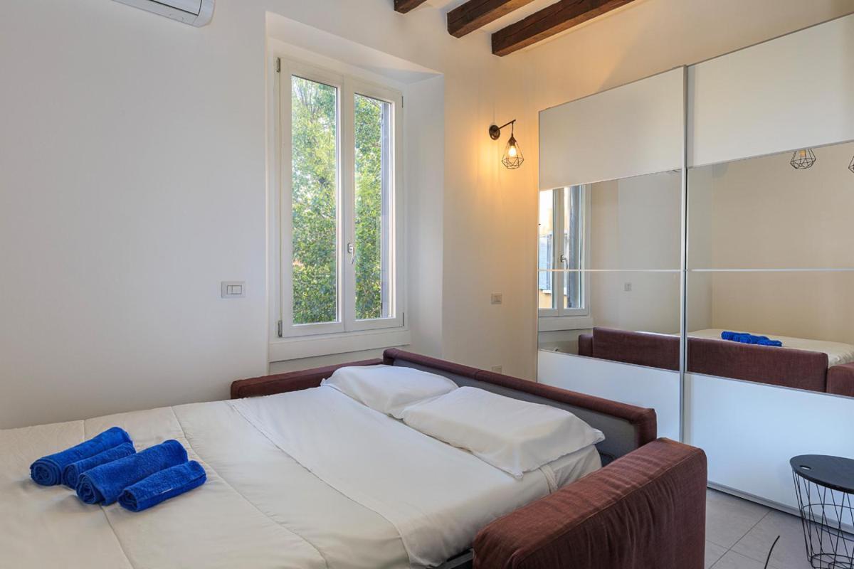 Superb Loft NavigliComfy&Relax Apartment Milan Luaran gambar